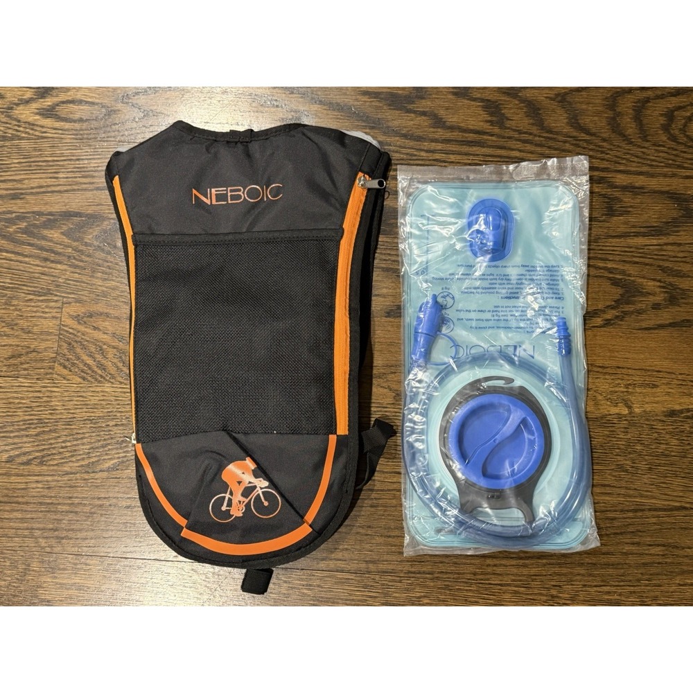 Neboic‎ Hydration Backpack Cycling Pack. Black/Orange
